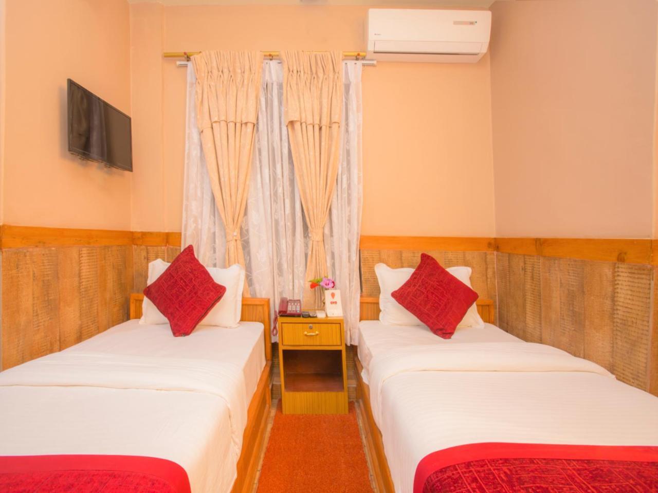 Grand Shivalaya Hotel And Restro Pokhara Eksteriør bilde