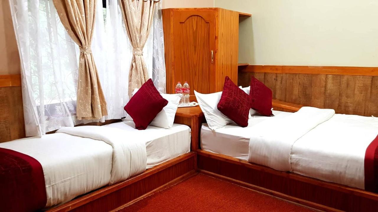 Grand Shivalaya Hotel And Restro Pokhara Eksteriør bilde